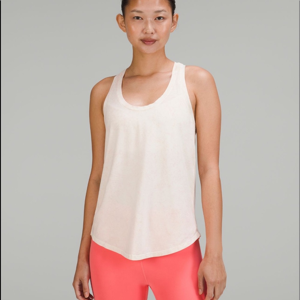 lululemon love tank in peach 🍑
